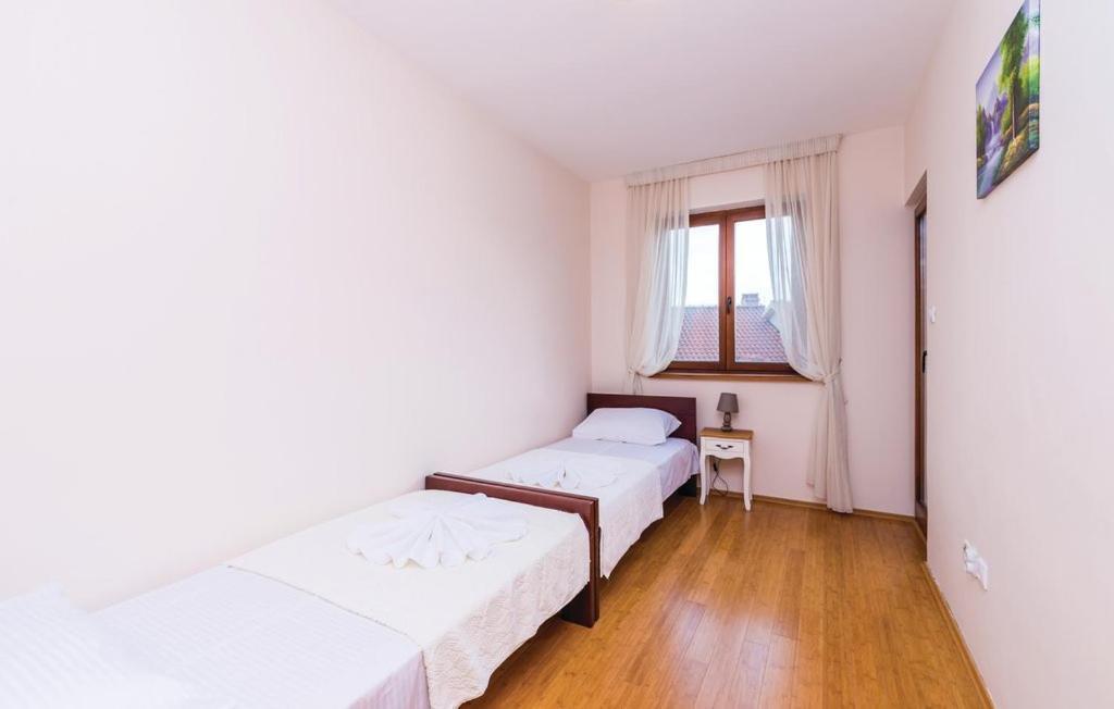 Port Adria Apartments Kamenari Εξωτερικό φωτογραφία